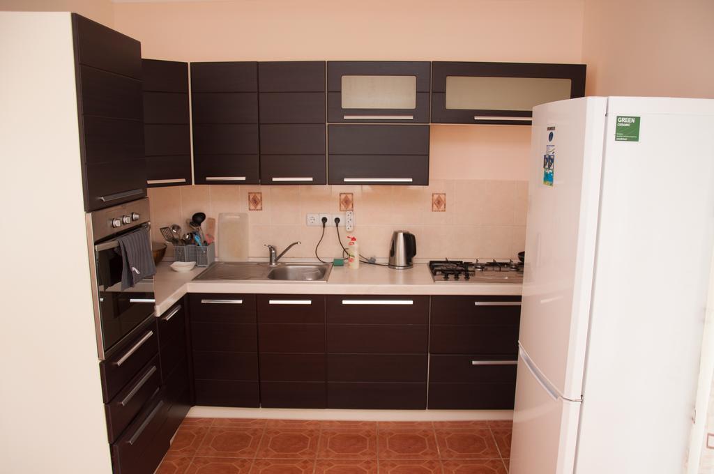 Almaty Backpackers 호스텔 외부 사진
