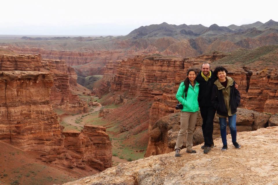 Almaty Backpackers 호스텔 외부 사진