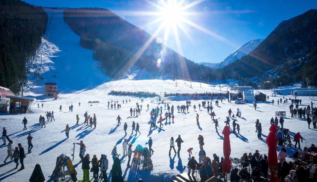 Almaty Backpackers 호스텔 외부 사진